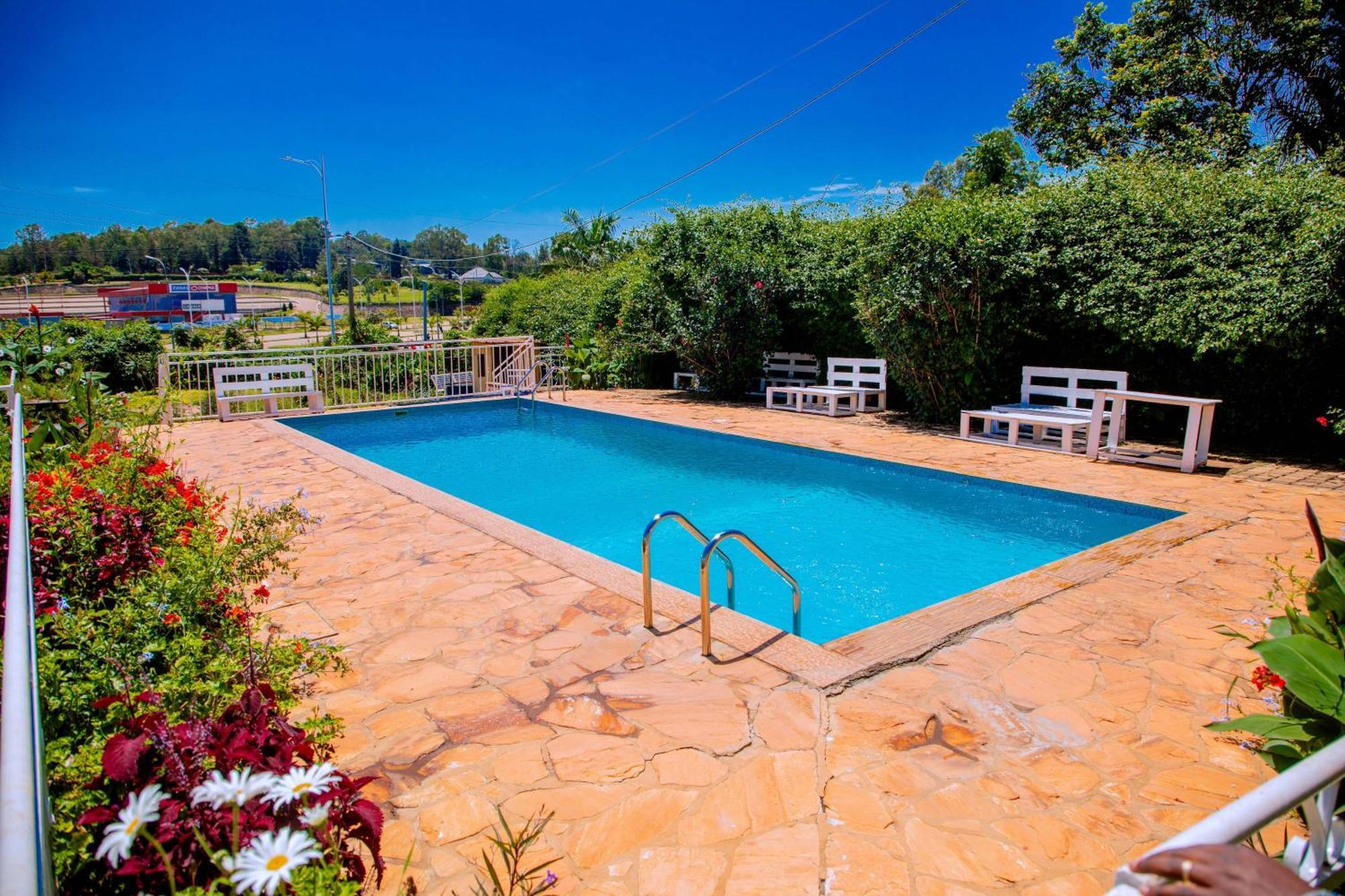 Kigali Village Suites Luaran gambar